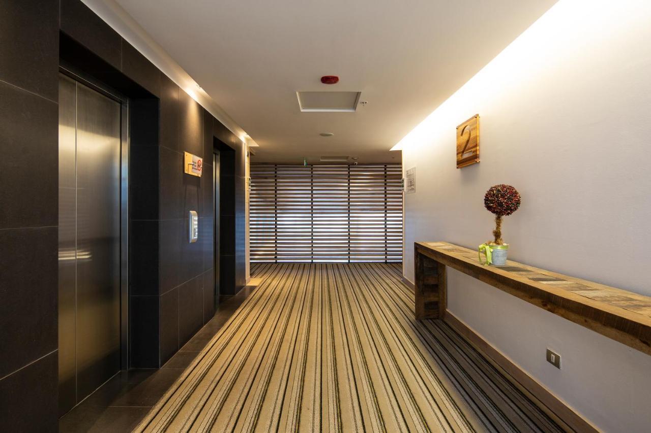 Wyndham Pettra Hotel